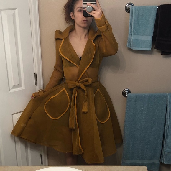 Miami Boutique Mesh Coat - Picture 4 of 8